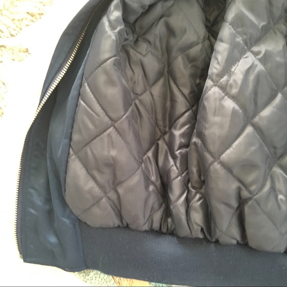 Satin embroidered padded bomber jacket bird Japan - Picture 5 of 5